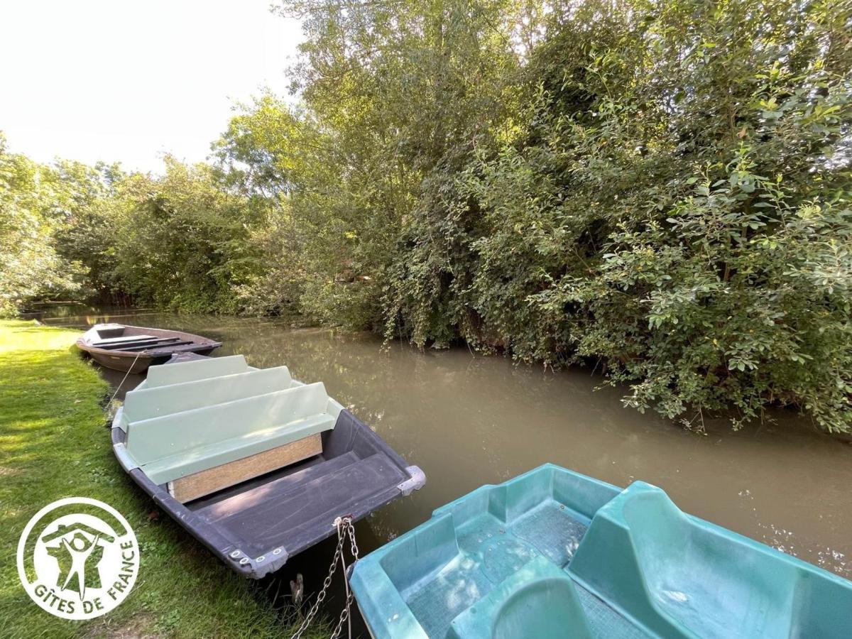 Gite Charmant Au Bord De L'Eau Avec Canoes, Terrasse Et Jardin A Damvix, Au Coeur Du Marais Poitevin. - Fr-1-426-354 Villa ภายนอก รูปภาพ